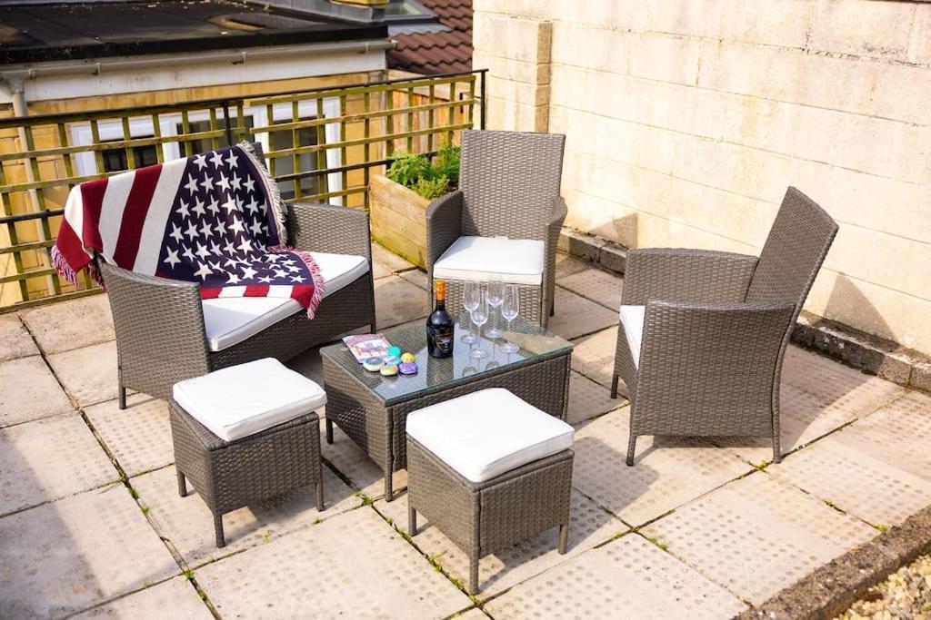 Pure B - Welcoming Bath City 3 Bed House Free Parking & Wifi Eksteriør billede